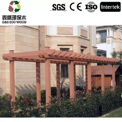 ढालना प्रतिरोधी लकड़ी अनाज समग्र Pergola सामग्री Pergola WPC 5.4M 5.9M