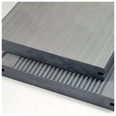 140 X 40mm मोल्डप्रूफ Wpc वुड सॉलिड कोर डेकिंग फ्लोर स्प्लिंटर फ्री रेडवुड